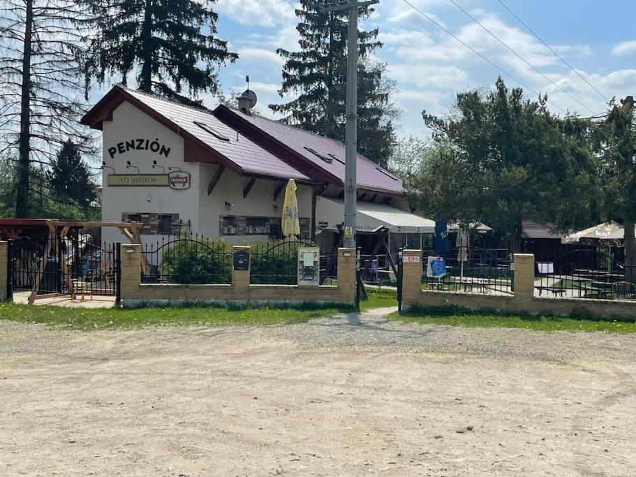 Apartman Katarina V Penzione Pod Smrekom مارتون المظهر الخارجي الصورة