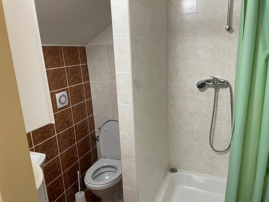 Apartman Katarina V Penzione Pod Smrekom مارتون المظهر الخارجي الصورة